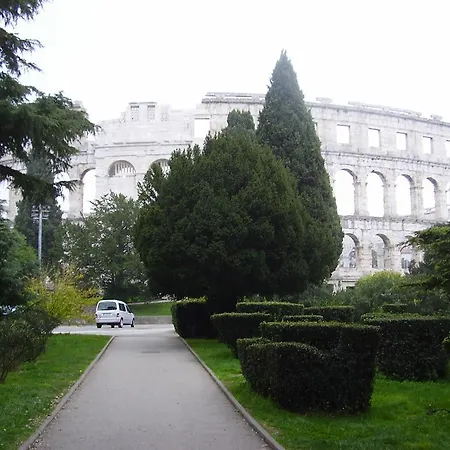 Apartament Rea Pula