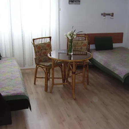 Appartement Rea *